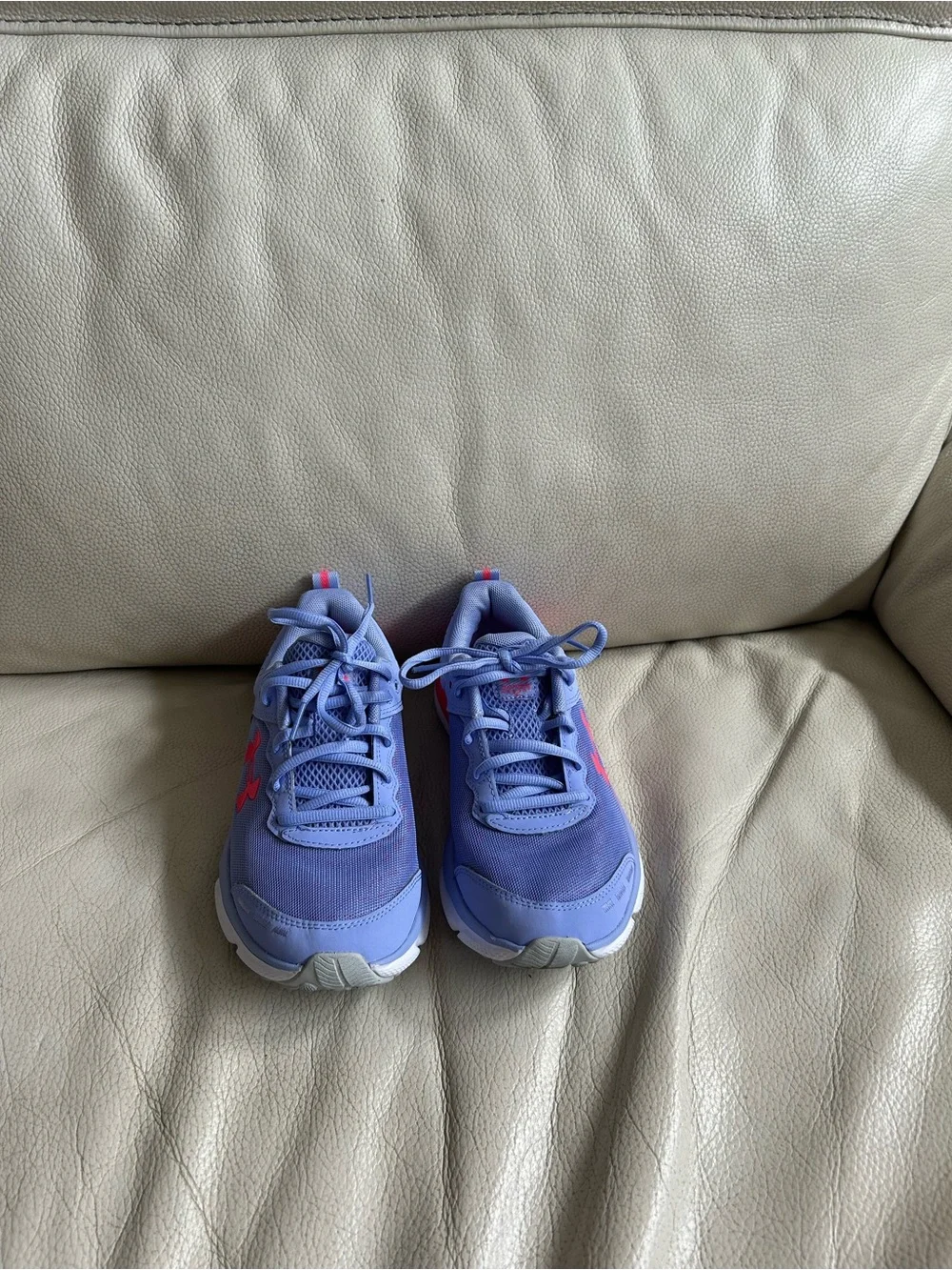 Kids Light Purple/Blue Athletic Sneakers with Pink Accents, Size 6Y